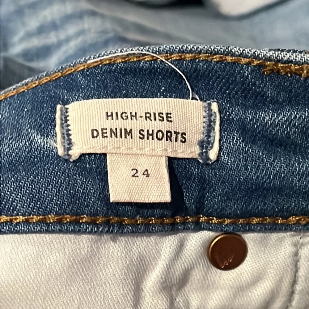 Madewell High Rise Button-Fly Denim Shorts - Size 24 - Picture 5 of 11